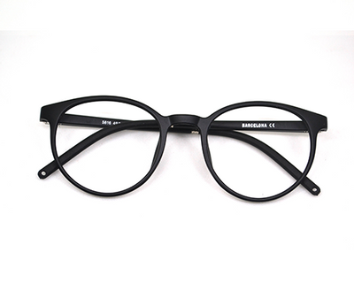 Non-breakable round frame in TR material for unisex.(Matt Black)