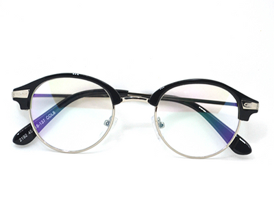 Silver black round frame in metal for 5-8 years old.