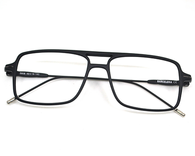 Light weight non-breakable, rectangular frame in TR material for Unisex.(Matt Black)