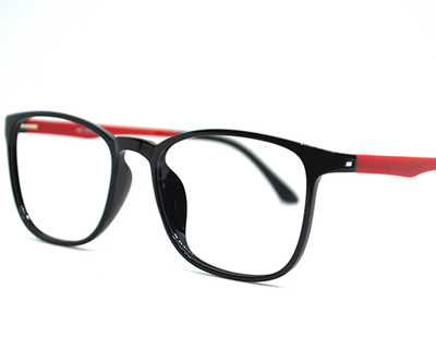 Non-breakable, retroround black & red frame in TR material for unisex.