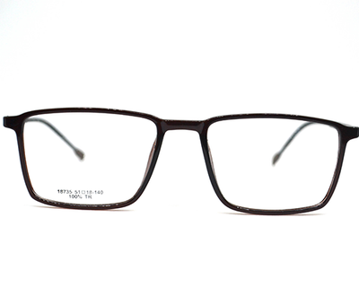 Non-breakable, rectangular frame in TR material for unisex.(Brown)