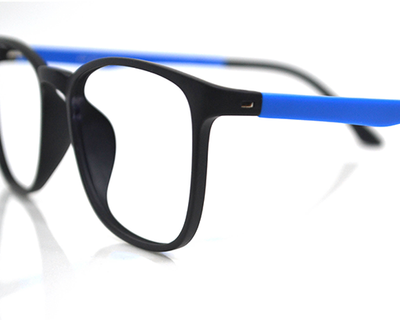 Non-breakable, retro-round frame in TR material for unisex.(Black & blue)