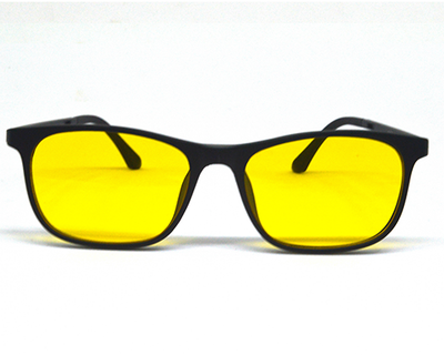 Stylish non breakable TR WAYFARER frame with three attachments (Blue, Black & yellow) for unisex.  The attachments are UV protection lens. Yellow shade can be used for night driving.