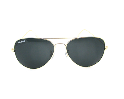 Full rim Trendy UV protection dark black sunglass.