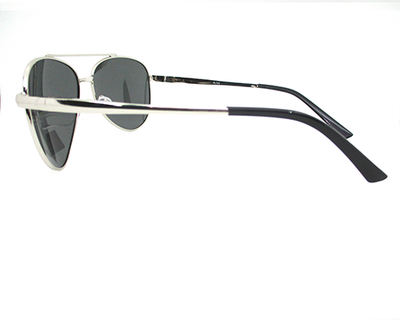 Polarized black lens with silver metal frame,slightly curve shape.